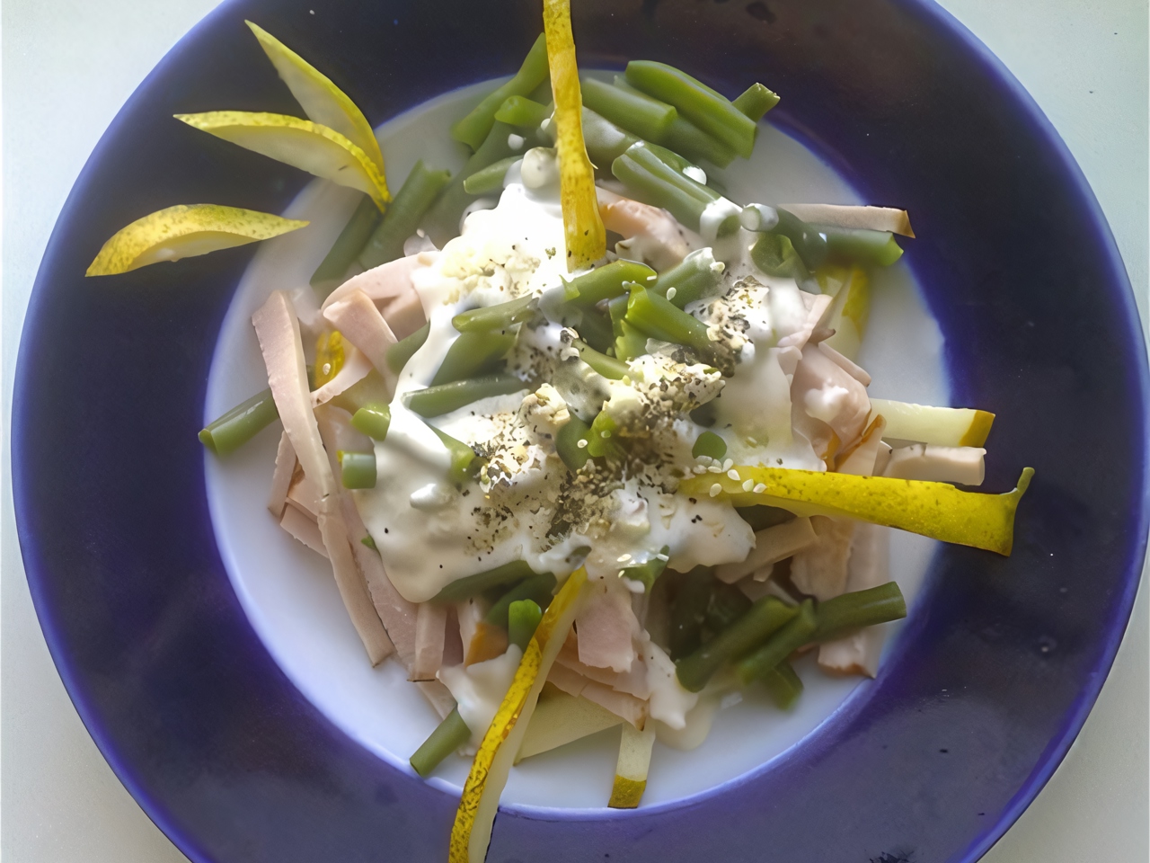Green Bean Salad with Pears and Pork Loin