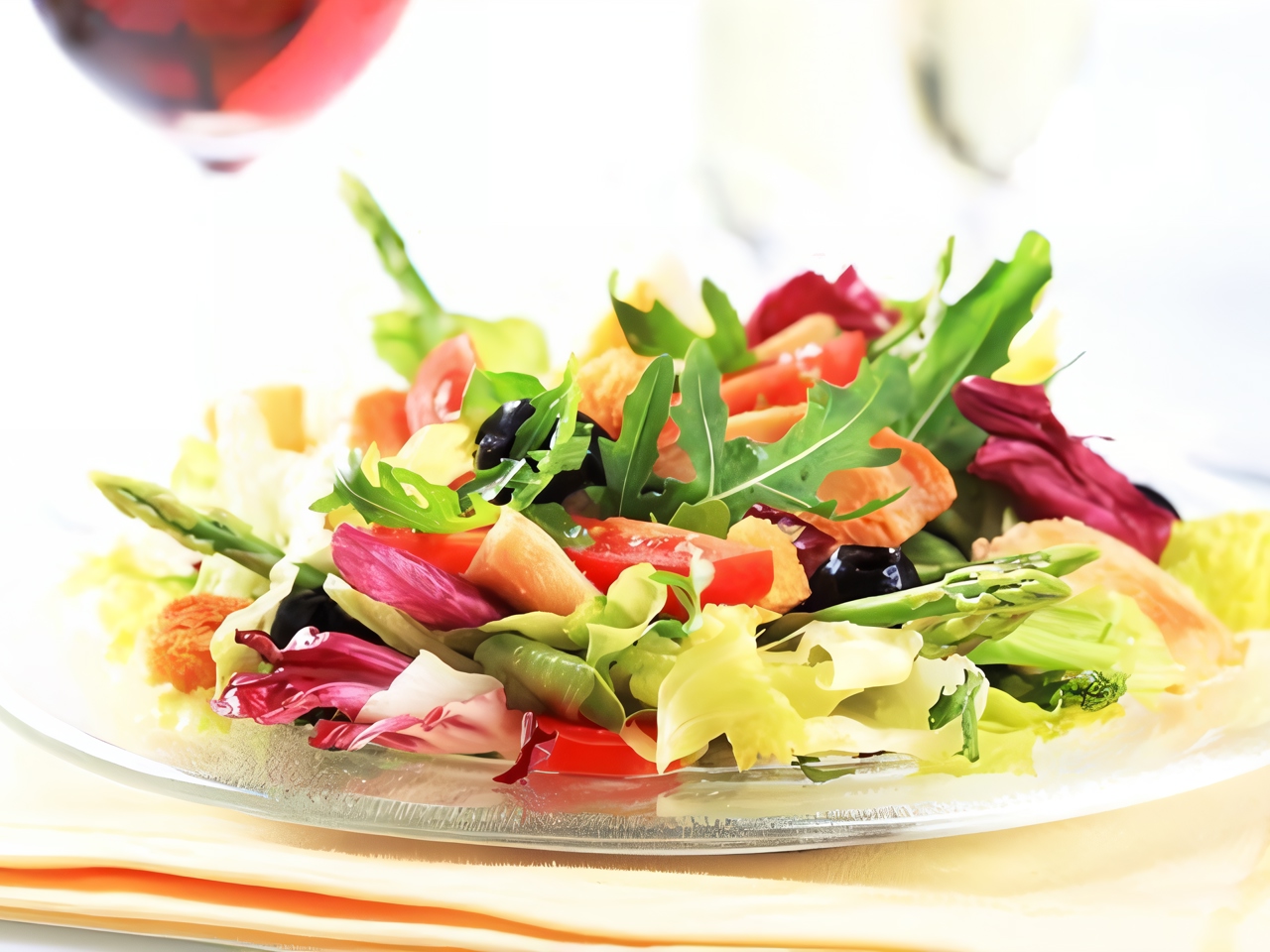 Roasted Tomato Salad with Nuts and Bacon