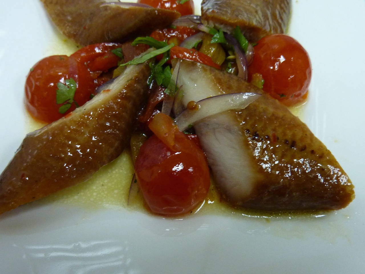 Salad with Smoked Eel and Sun-Dried Tomatoes