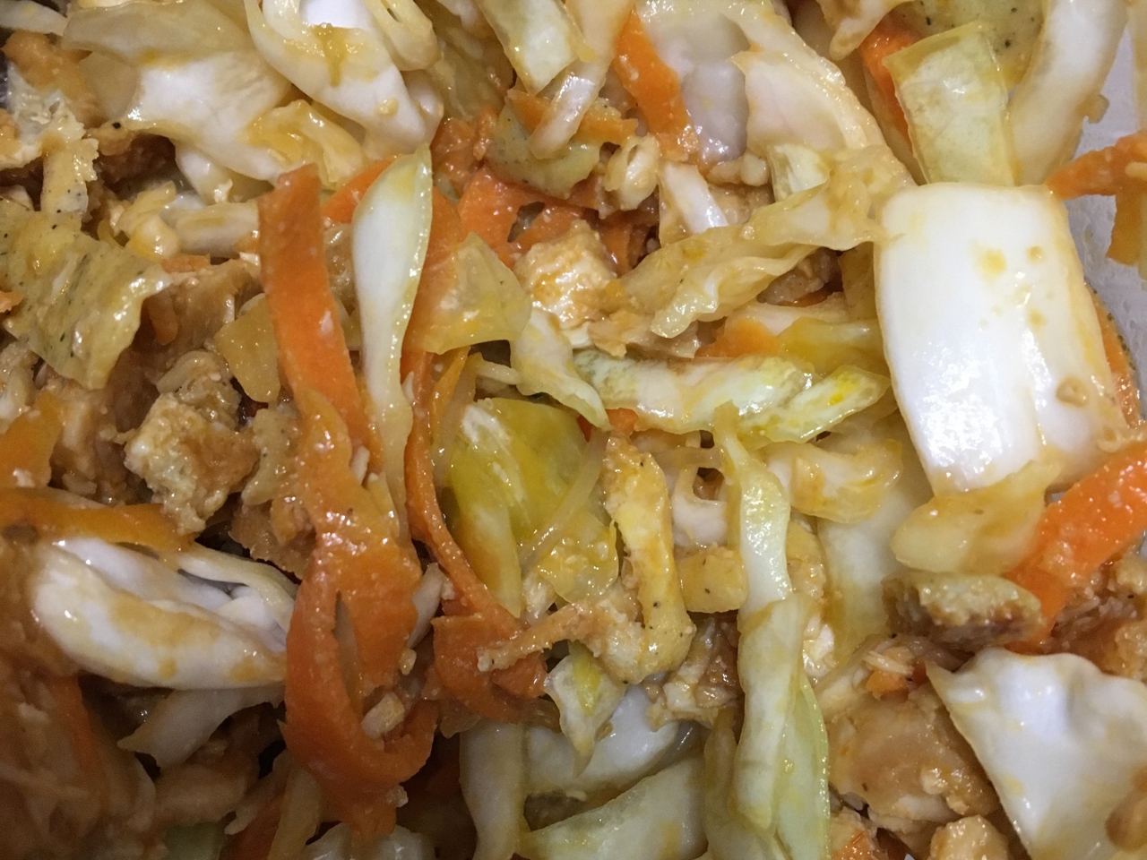 Salad with Omelette and Chicken