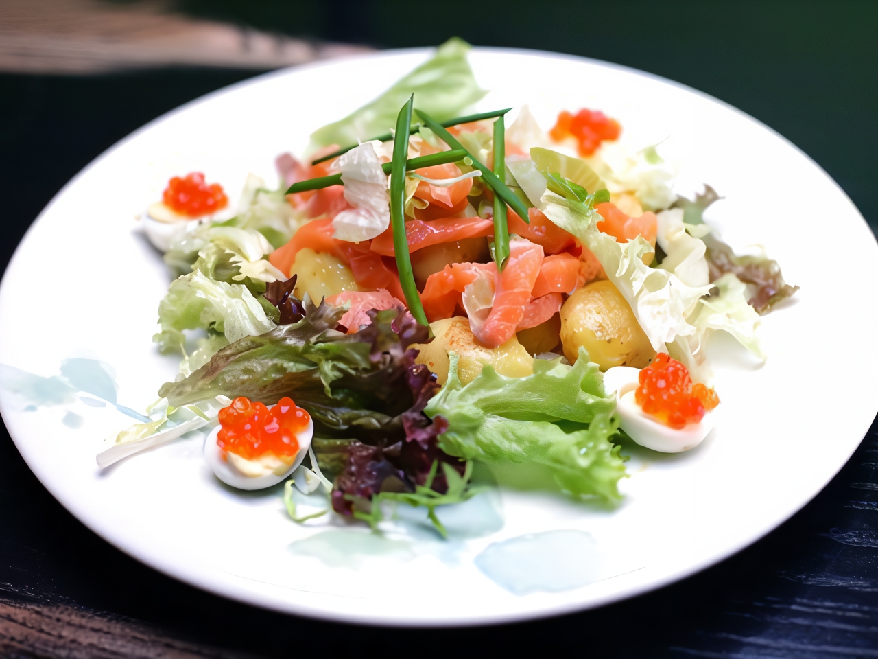 Salad with Smoked Salmon and Persimmon