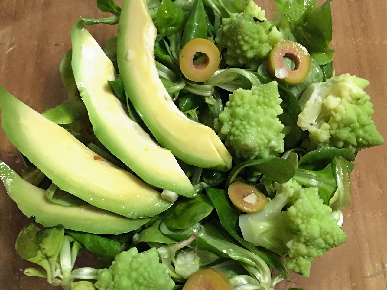 Romanesco and Garlic Salad