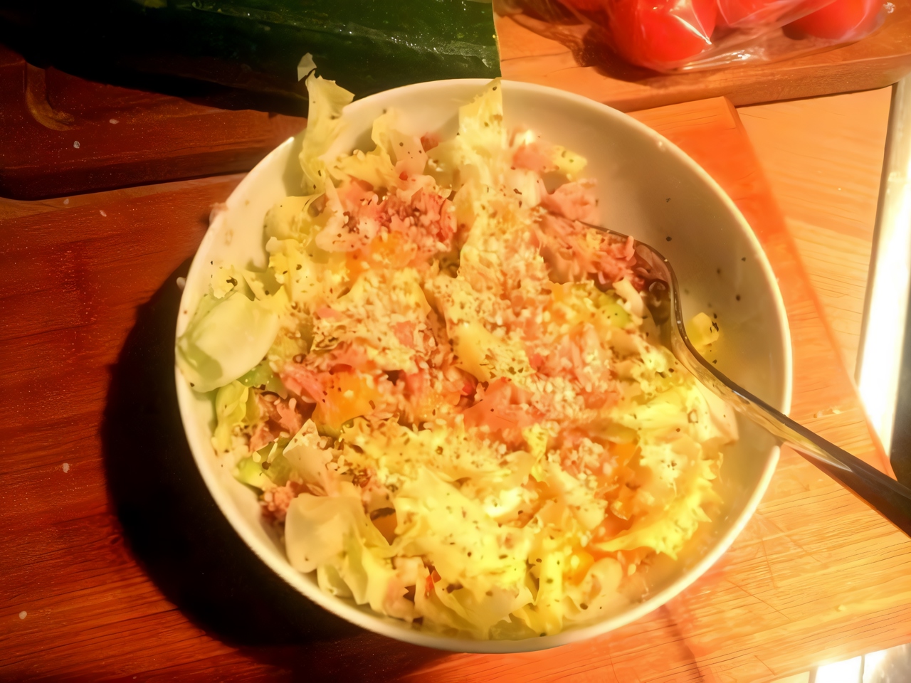Tuna and Sesame Salad