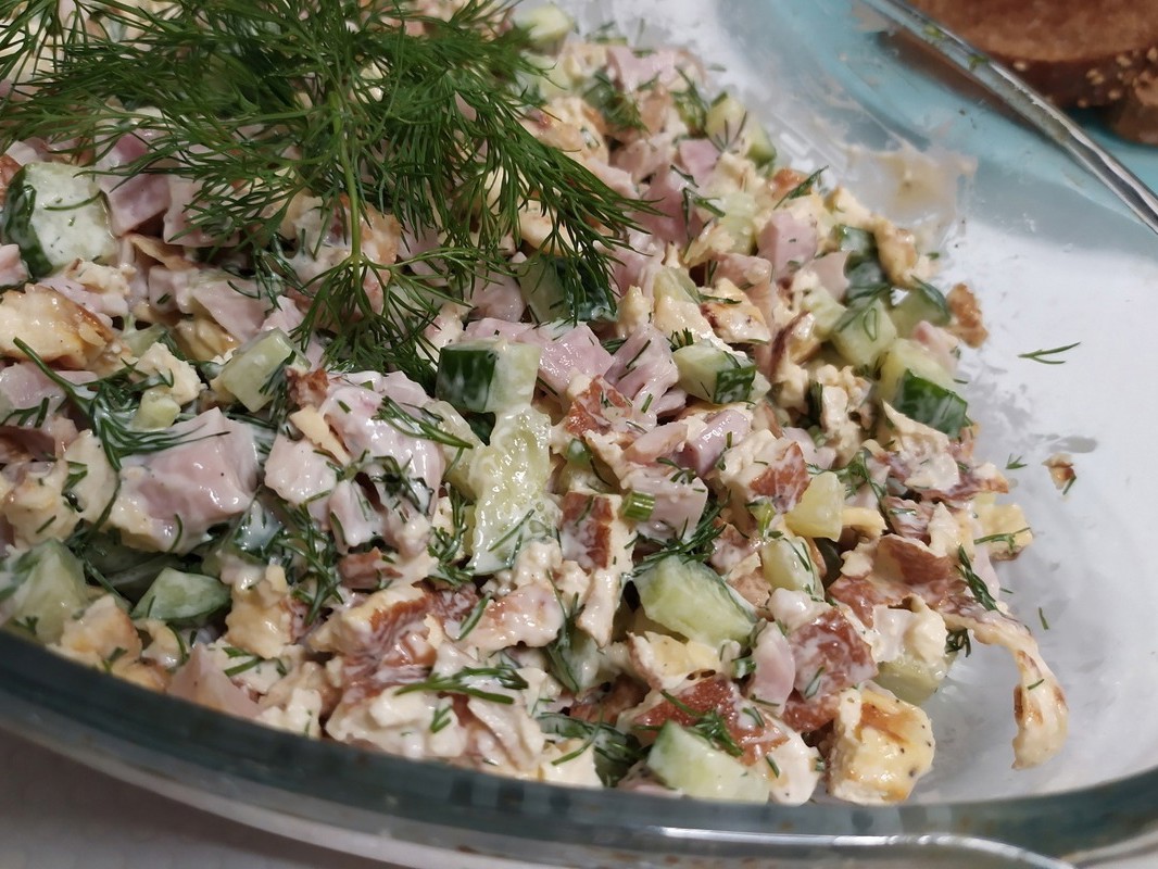 Salad with Egg Crepe, Fresh Cucumber, and Smoked Chicken