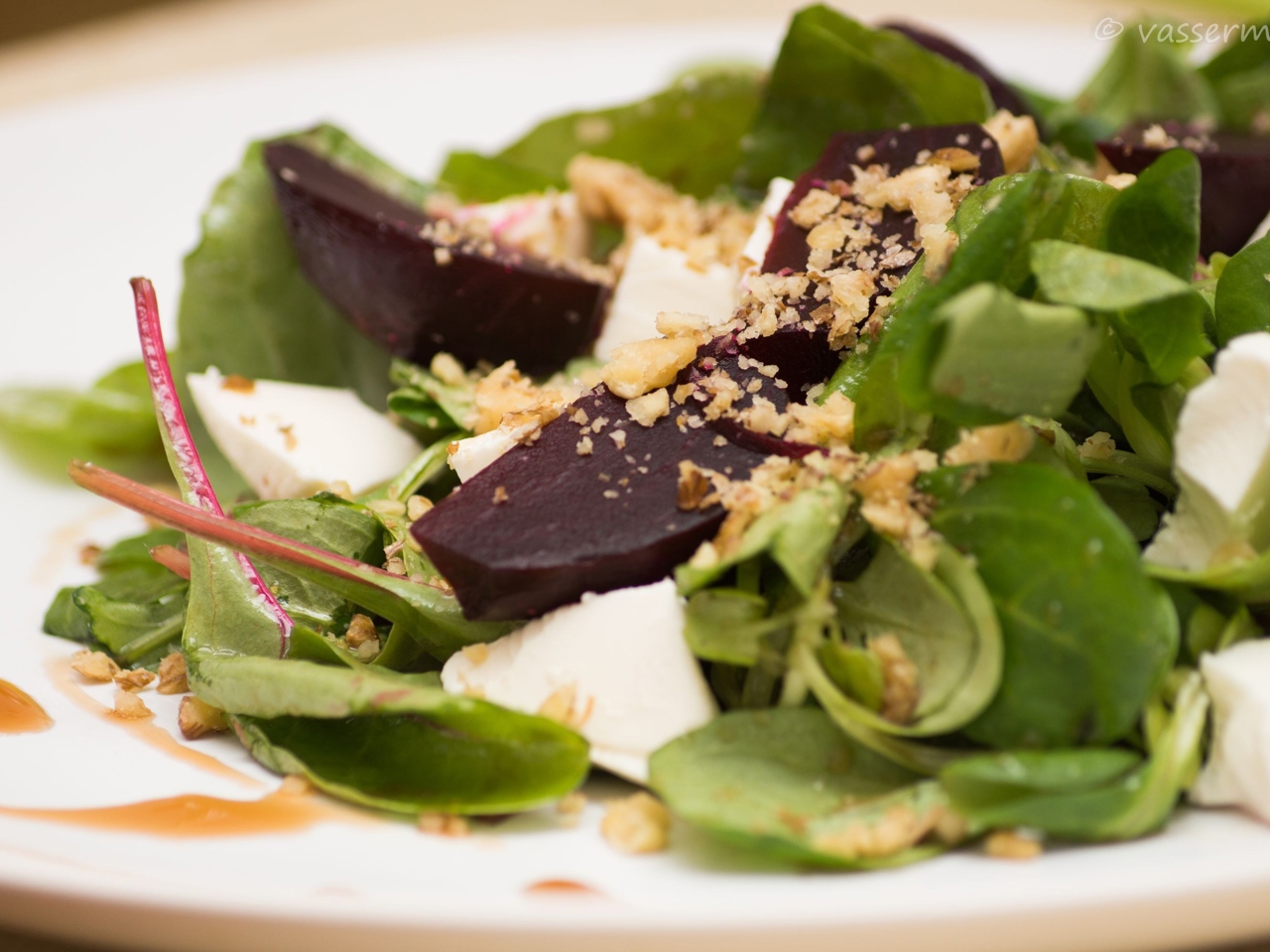Salad with Roasted Beets, Feta Cheese, and Narsharab Sauce