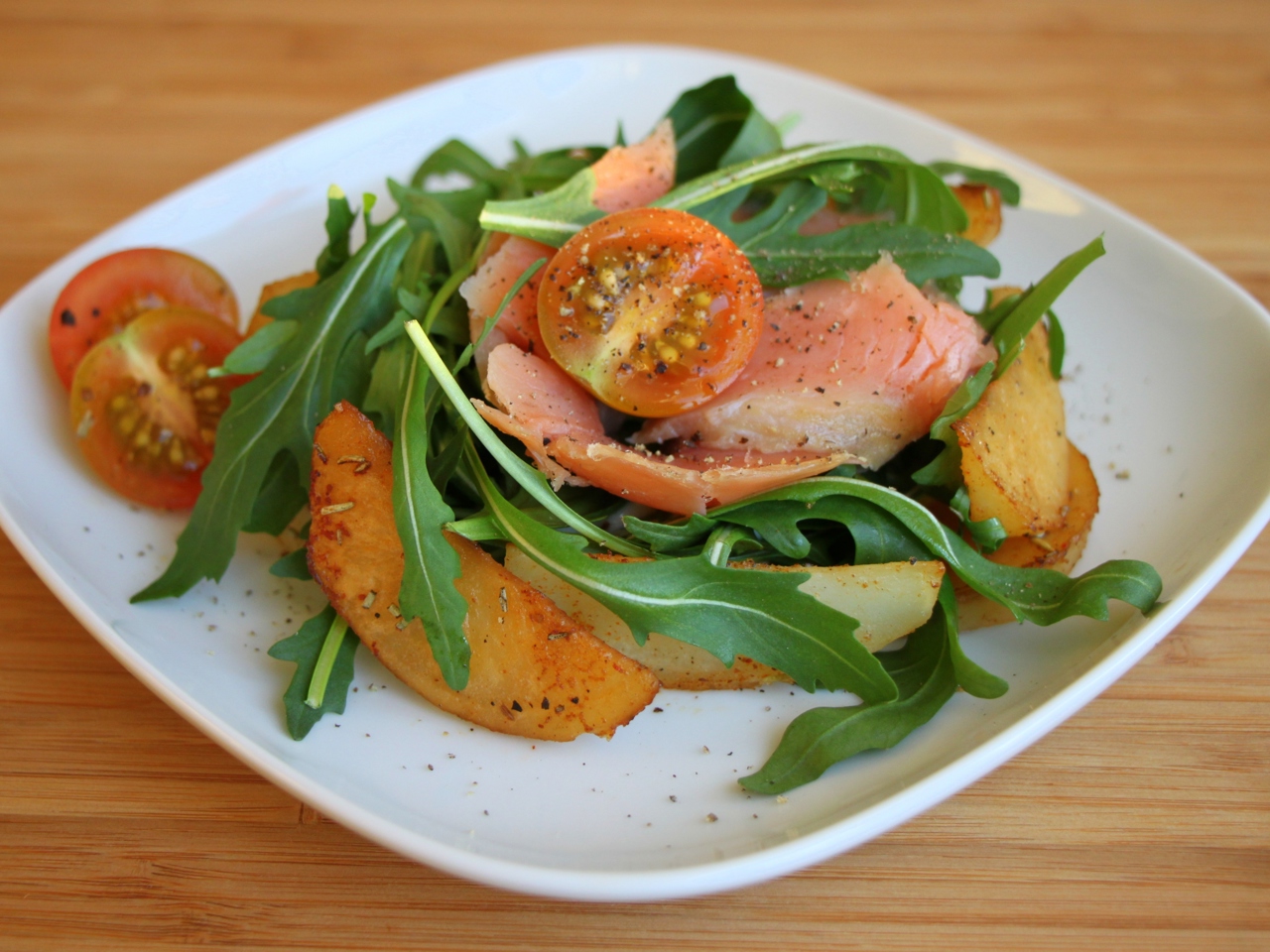 Salad with Lightly Salted Trout, Arugula, and Potatoes