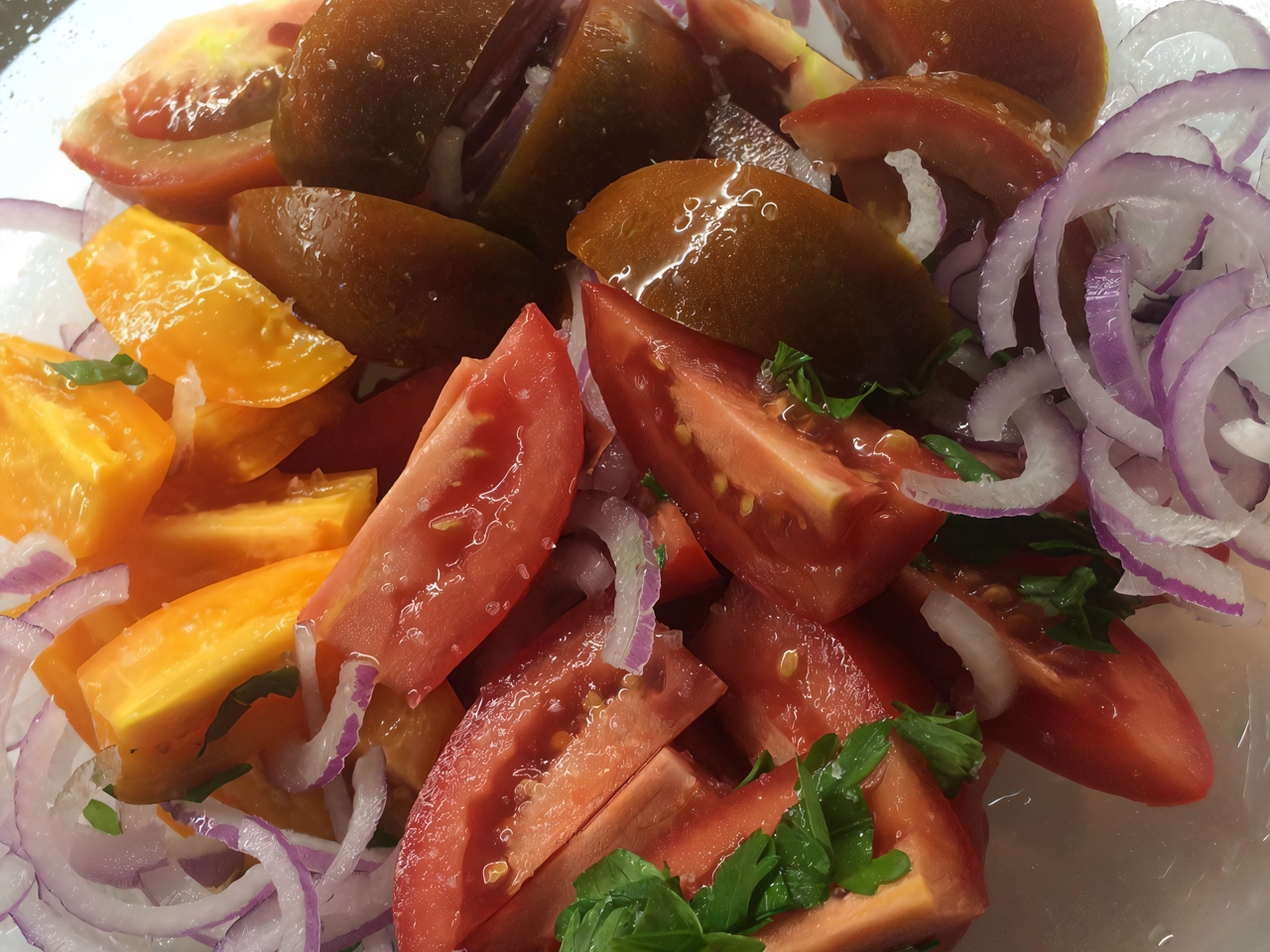 Seasonal Salad of Three Types of Tomatoes