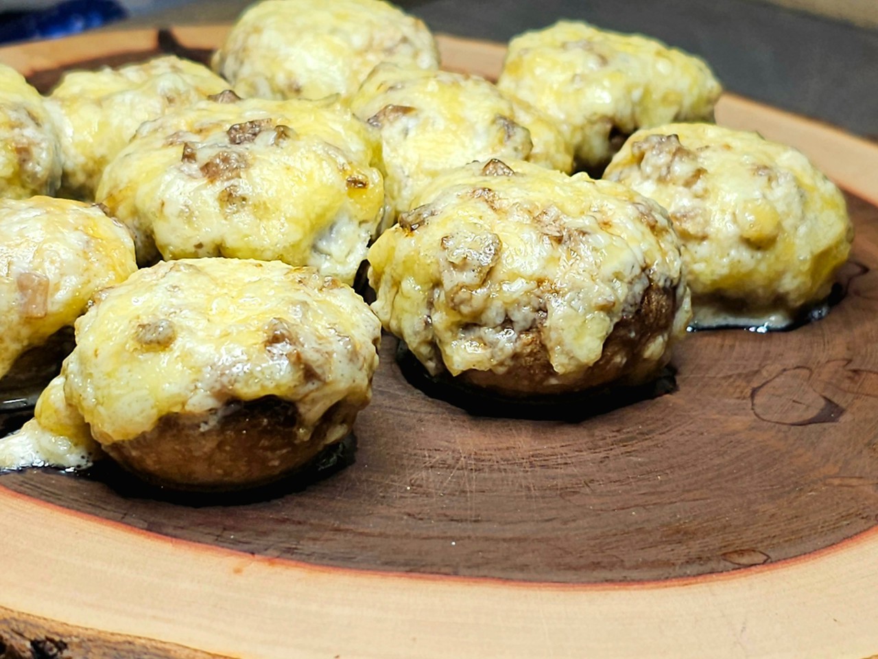 Mushrooms Baked Under a Blanket