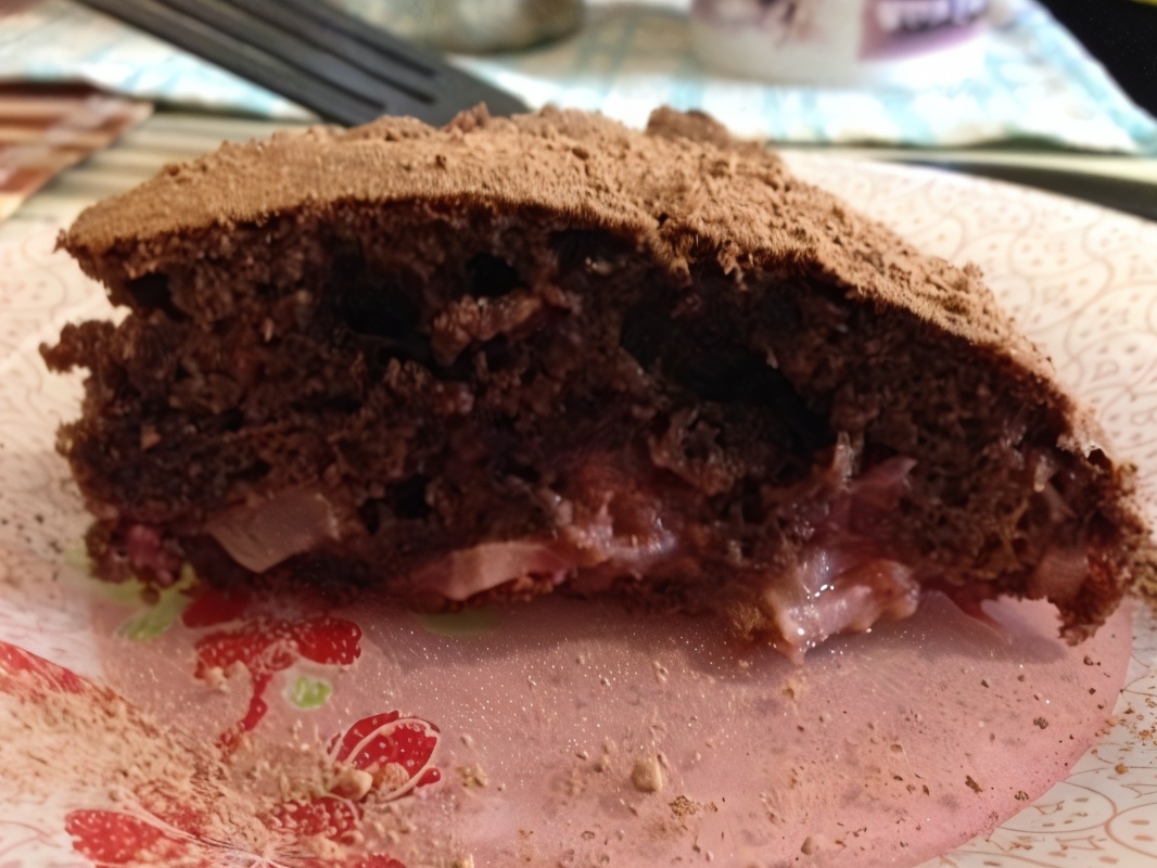 Chocolate Strawberry Cake