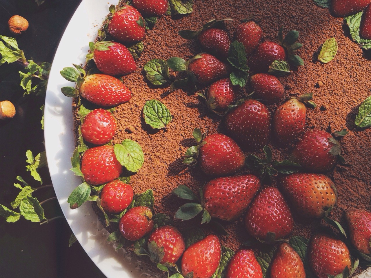 Raw Chocolate Cake
