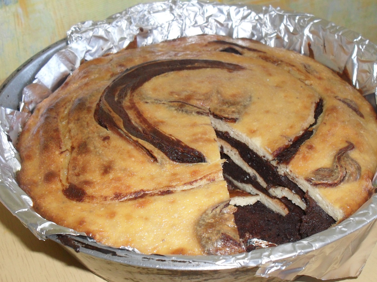 Chocolate-Banana Cake 'Surrealist'
