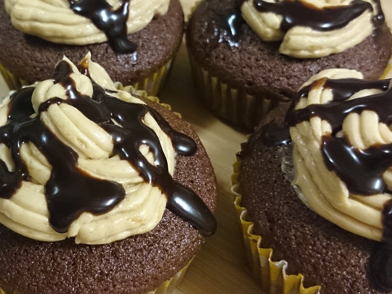 Chocolate Coffee Cupcakes "Mocha"