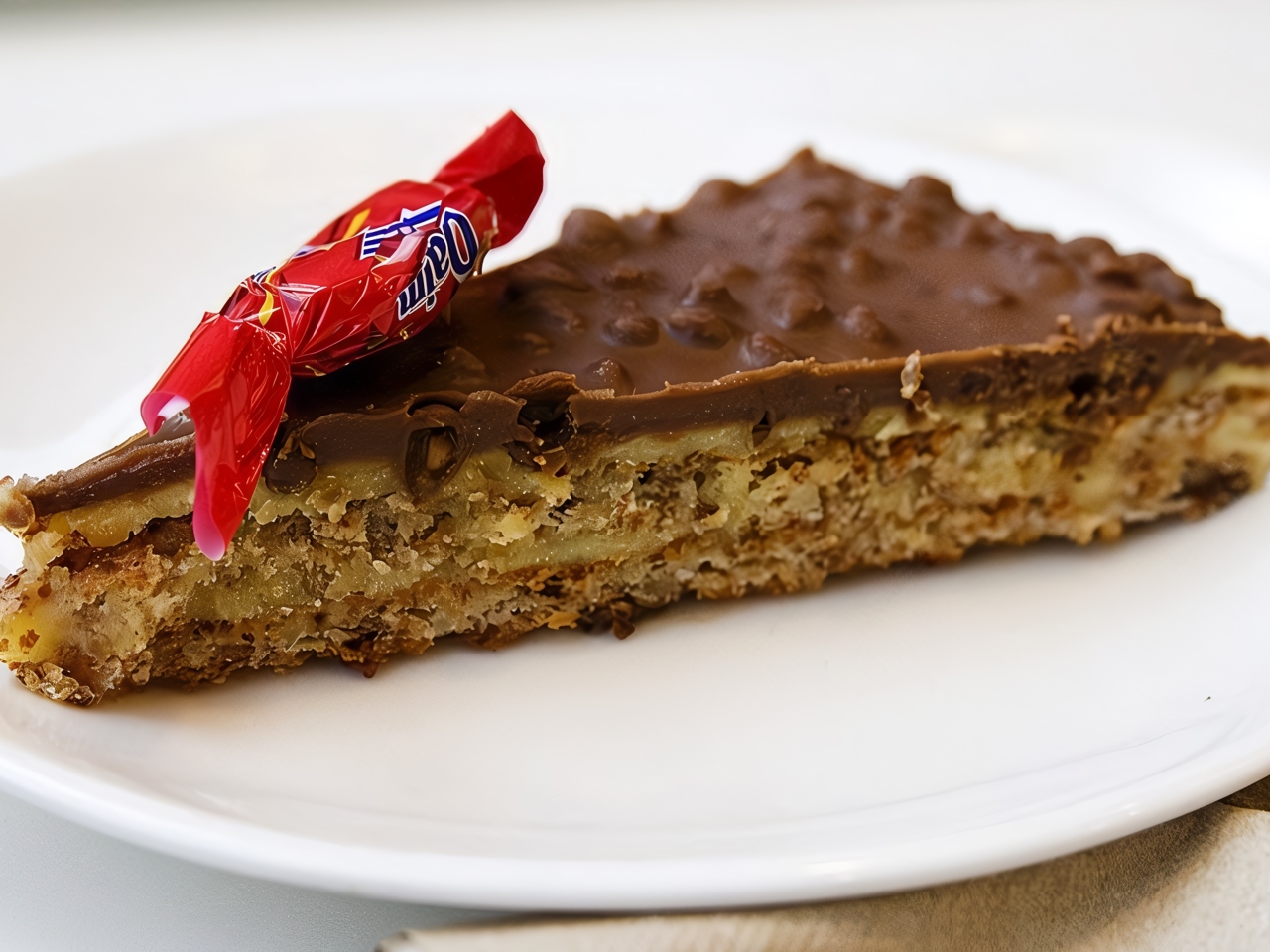 Шведский шоколадный десерт (Daim)