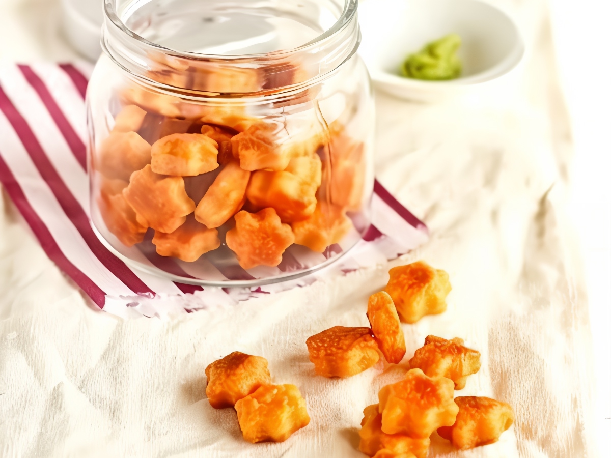 Cheese Crackers with Wasabi