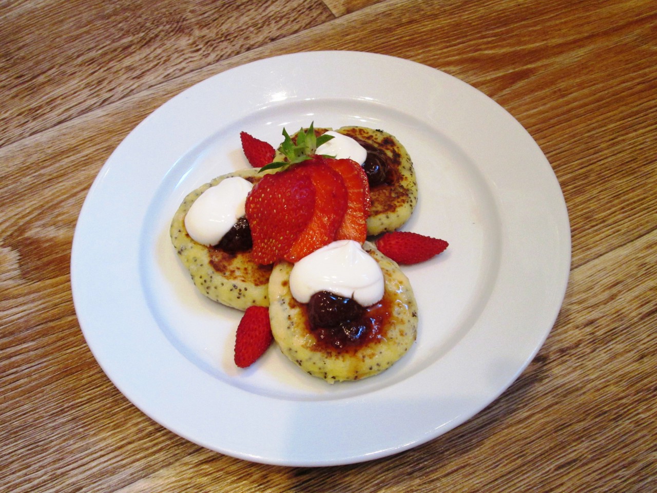 Cottage Cheese Pancakes with Poppy Seeds