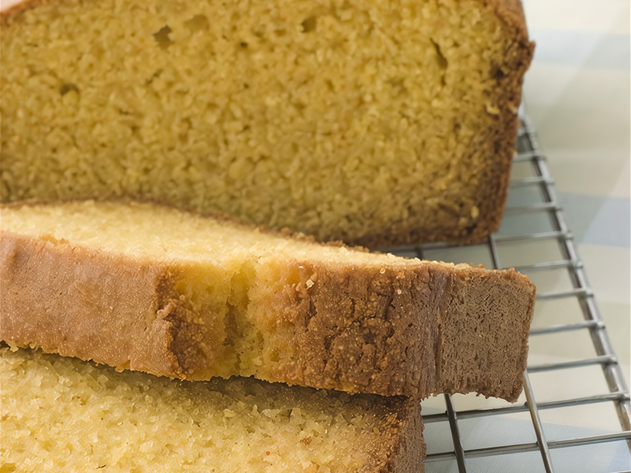Sweet Cornbread with Buttermilk