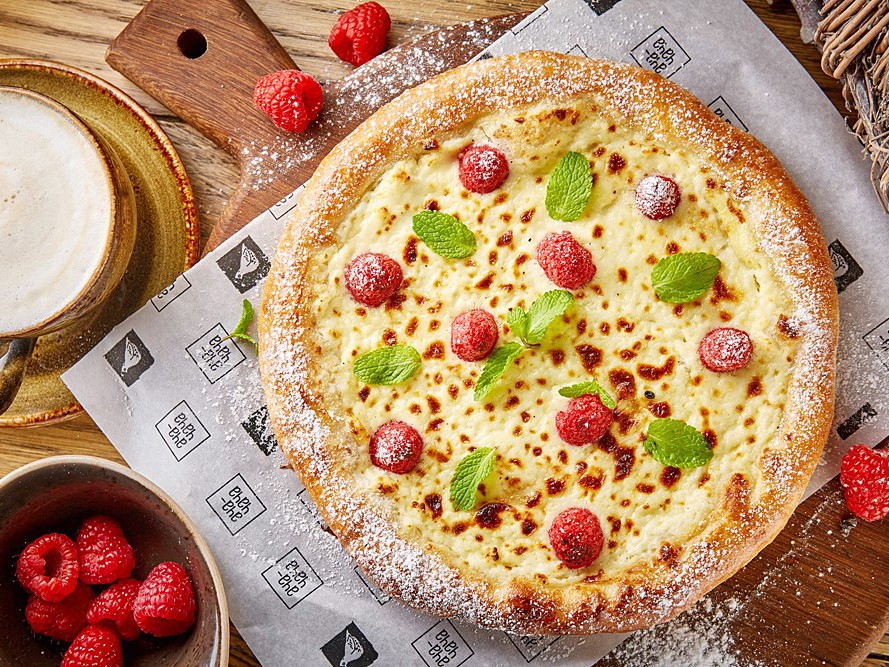 Sweet Khachapuri with Berries and Cream Cheese