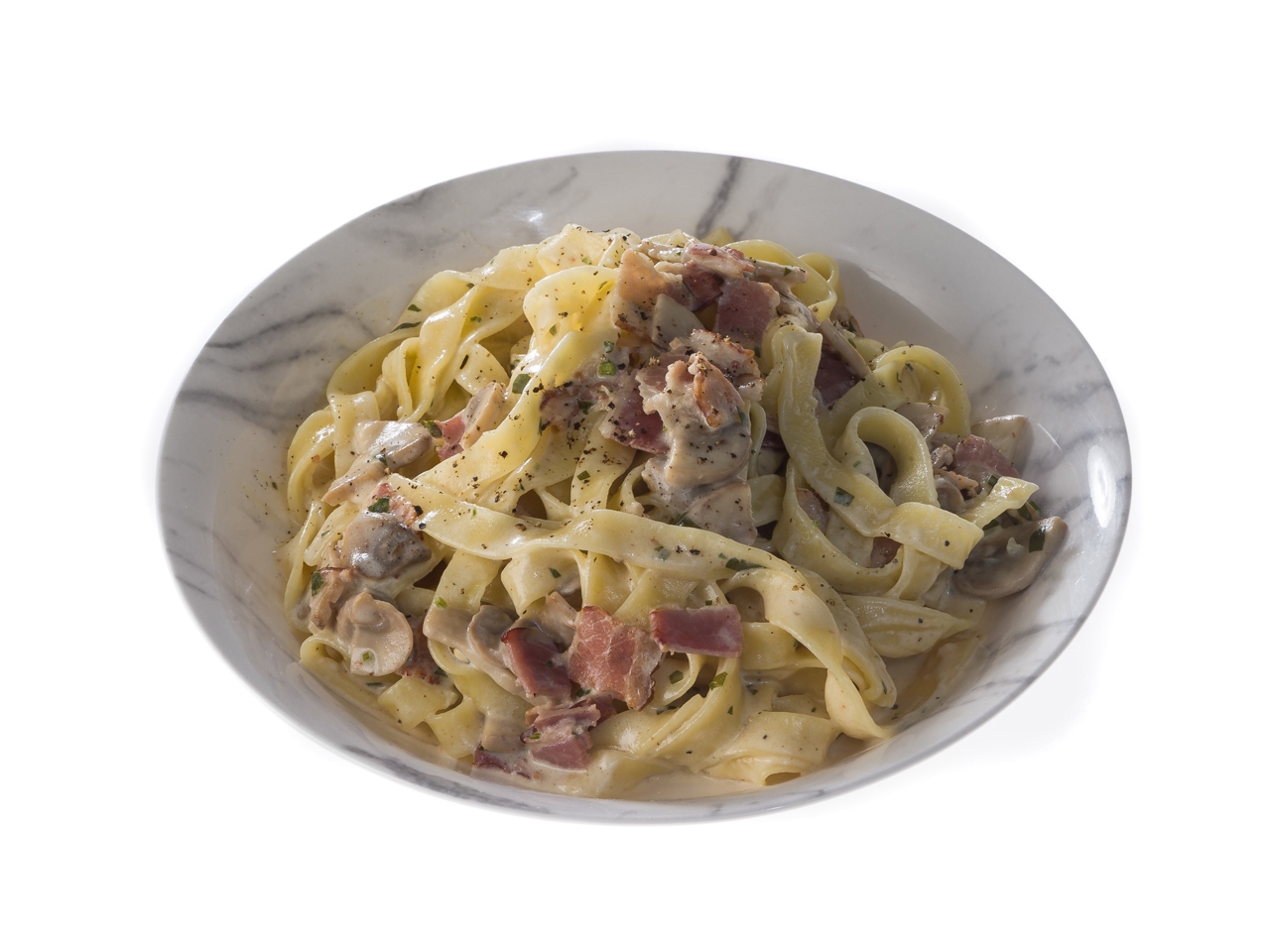 Creamy Pasta with Bacon and Mushrooms