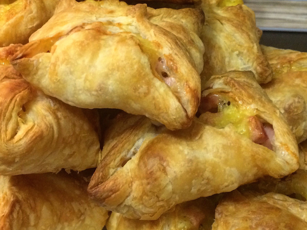 Puff Pastry with Ham and Cheese