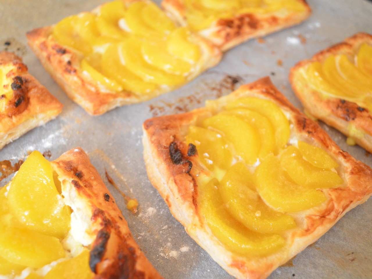 Apricot Puff Pastries