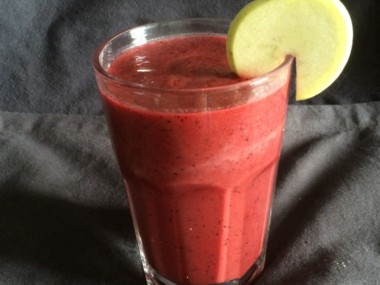 Black Rowan Smoothie