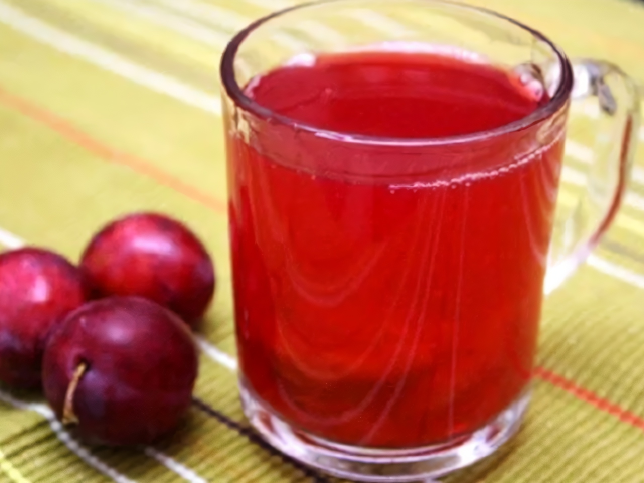 Berry and Crabapple Juice