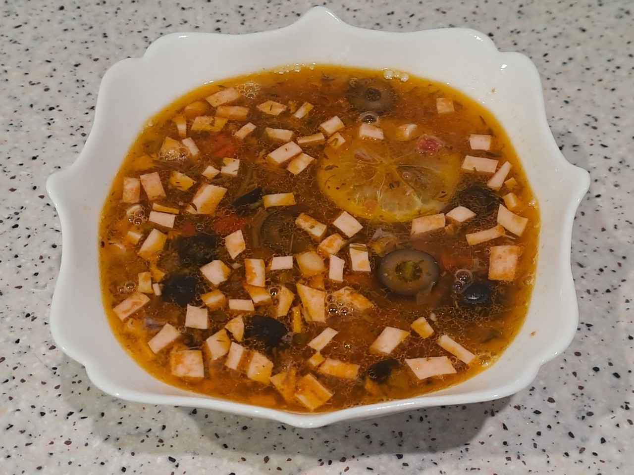 Soljanka with Beef and Sausage