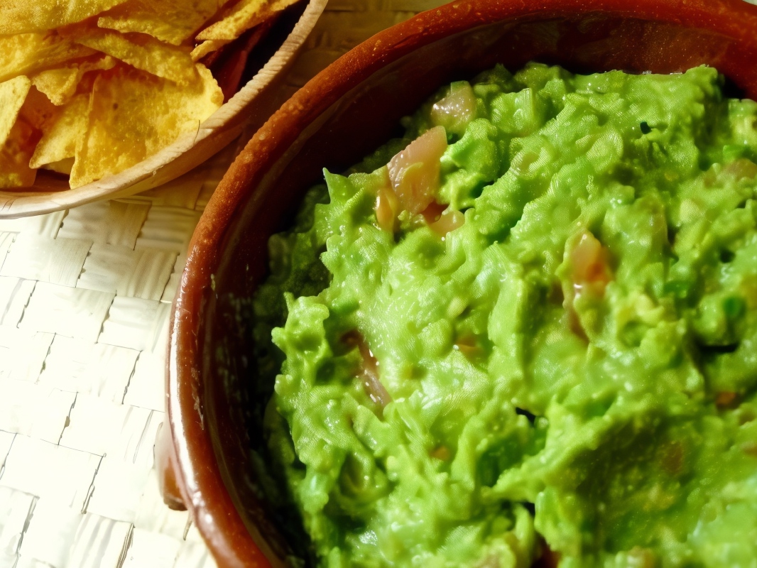 Guacamole Sauce with Avocado