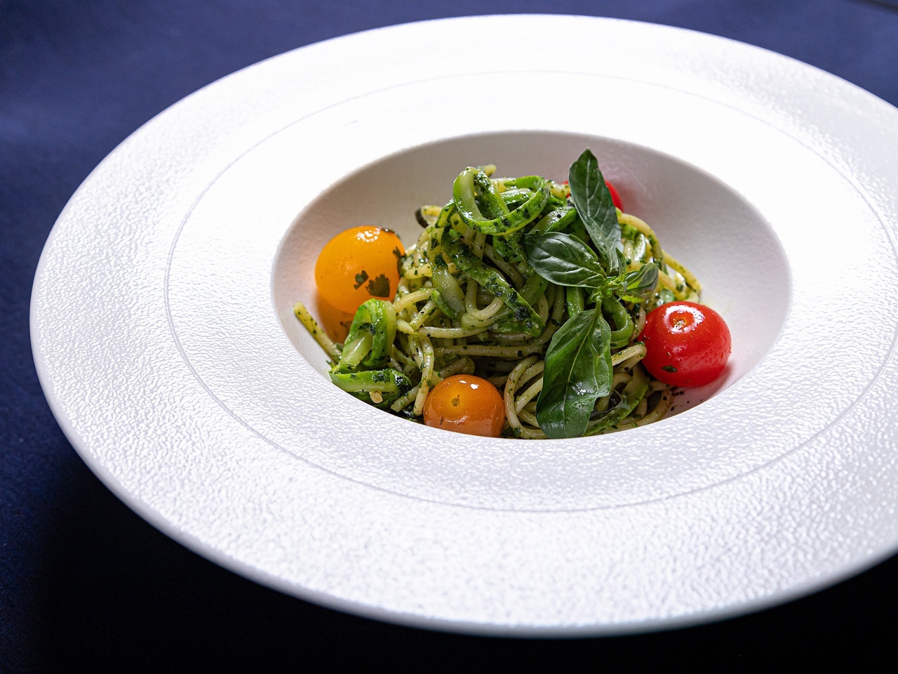 Spaghetti with Zucchini in a Vegan Pesto Sauce