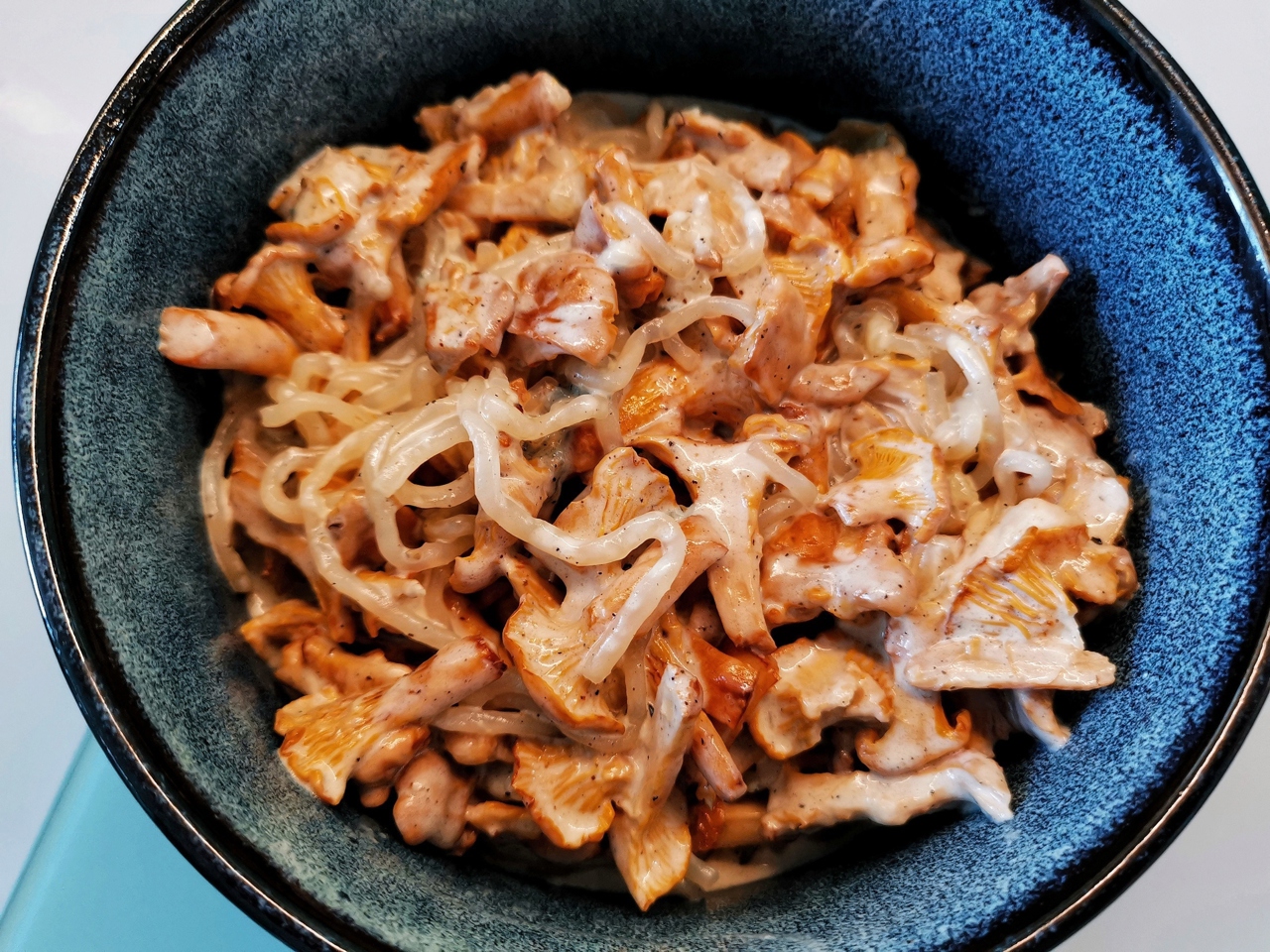Shirataki Spaghetti with Chanterelles