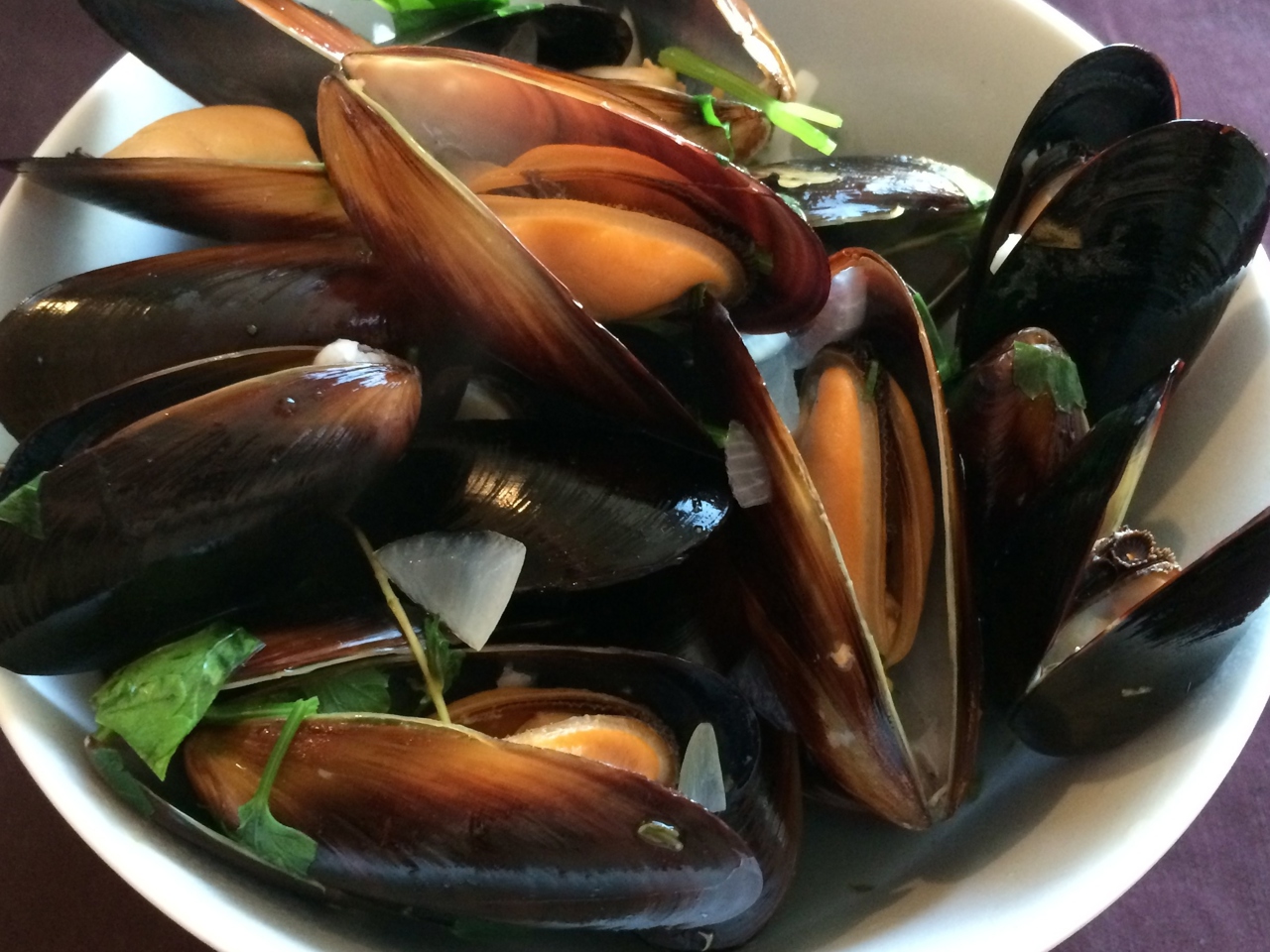 Mediterranean Mussels with Thyme
