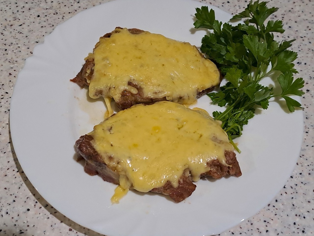 Oven-Baked Pork Neck Steak with Cheese