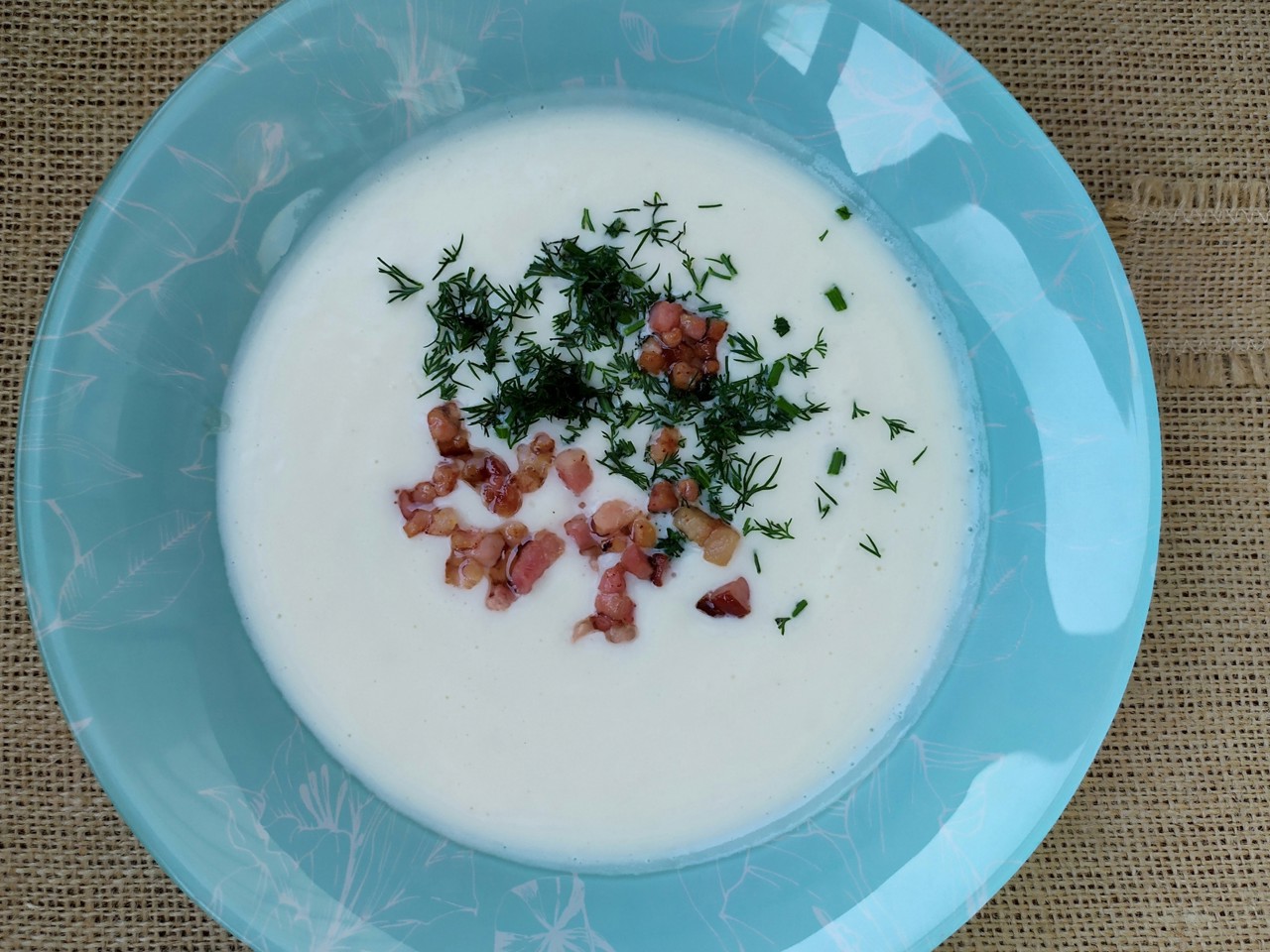 Cauliflower Cream Soup with Bacon