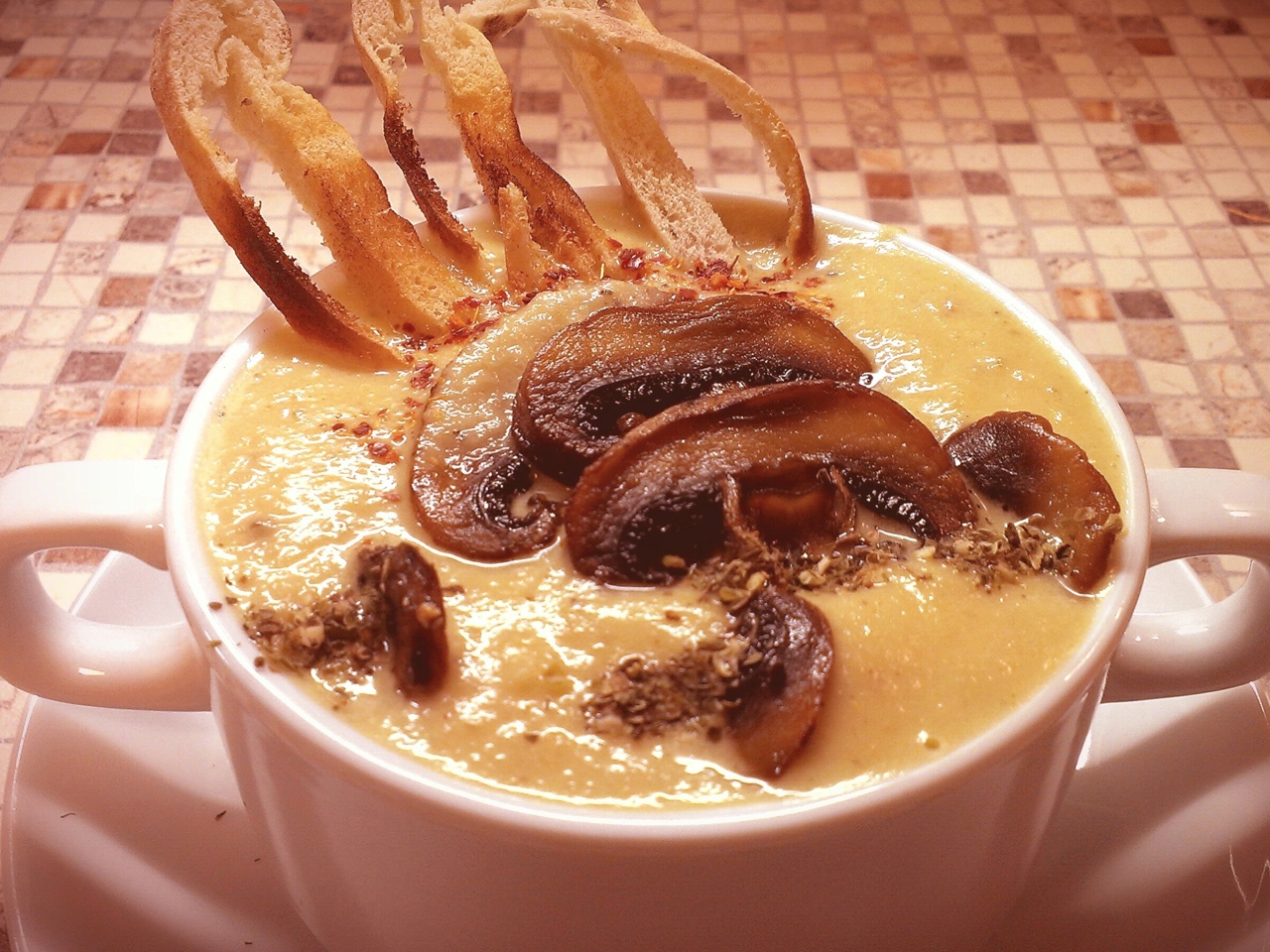 Kohlrabi Puree Soup with Croutons and Fried Mushroom Garnish