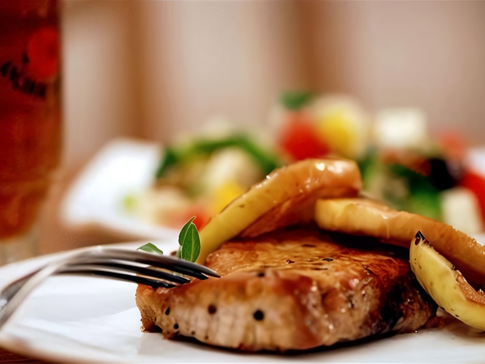 Pork Chops with Apples