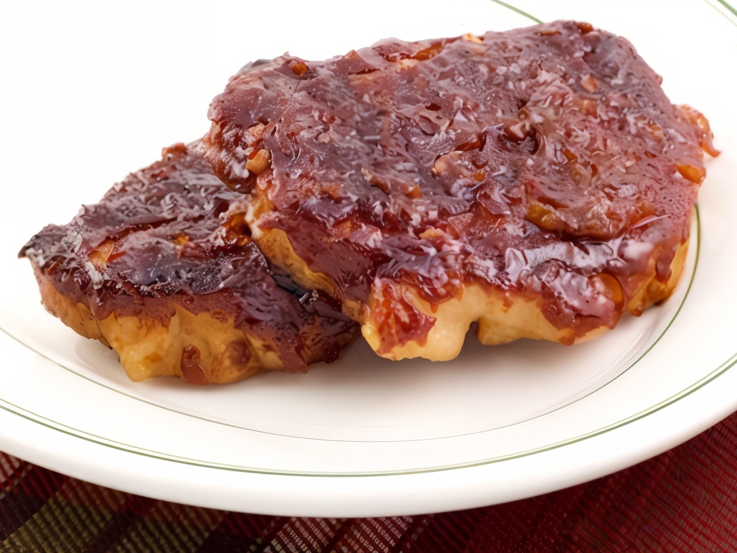 Pork Chops in Rustic Sauce