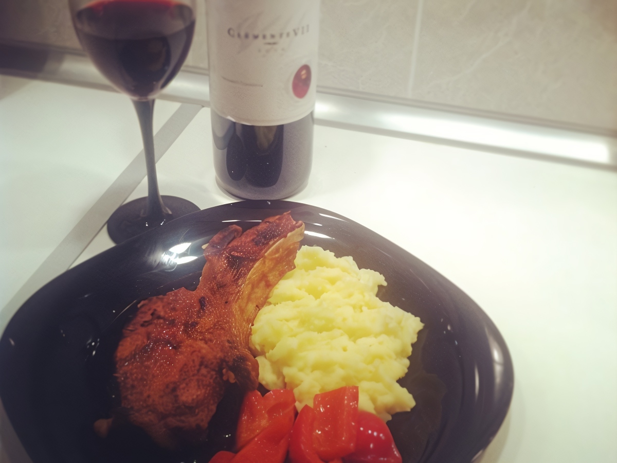 Pork Ribs with Paprika in Citrus-Honey Sauce