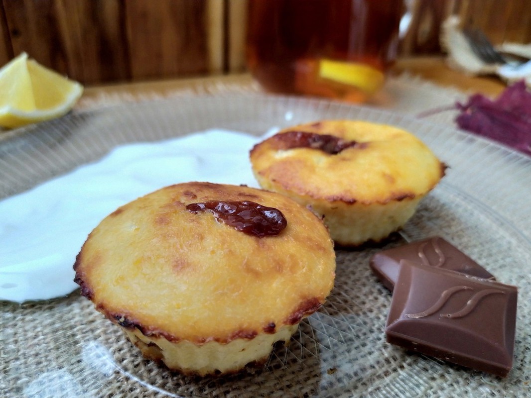 Cottage Cheese Pancakes with Chocolate Baked in the Oven