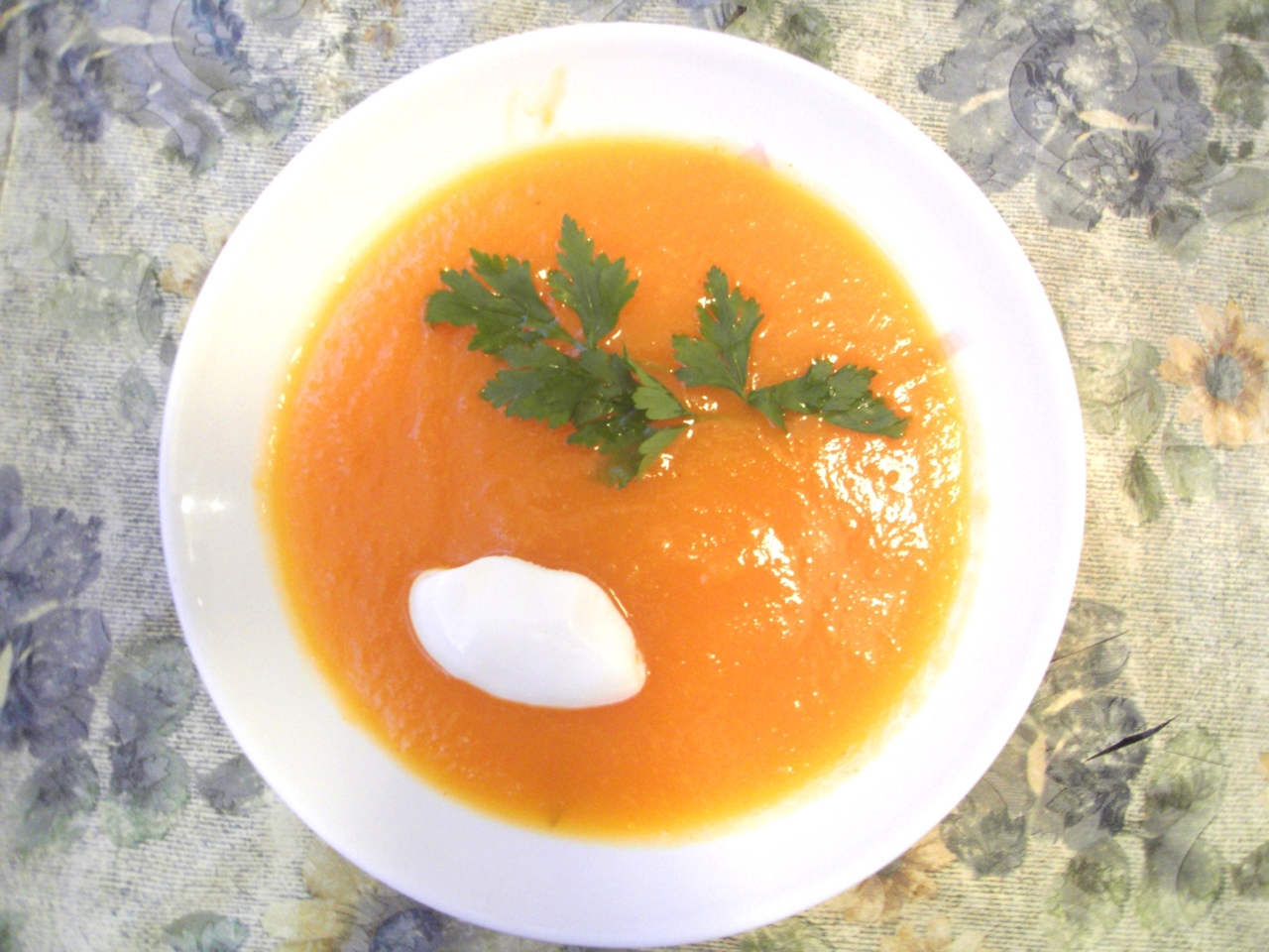 Pumpkin Garlic Soup