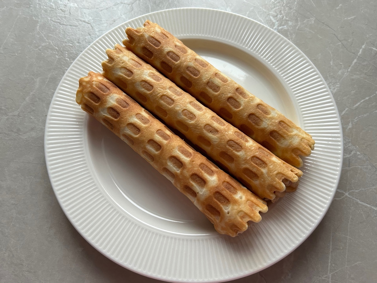 Rolls with Boiled Condensed Milk