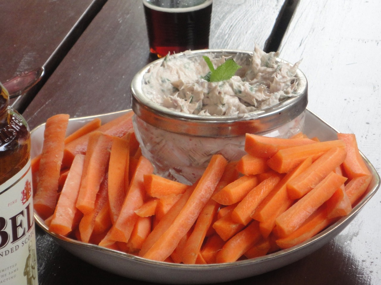Tuna with Cream Cheese and Mint