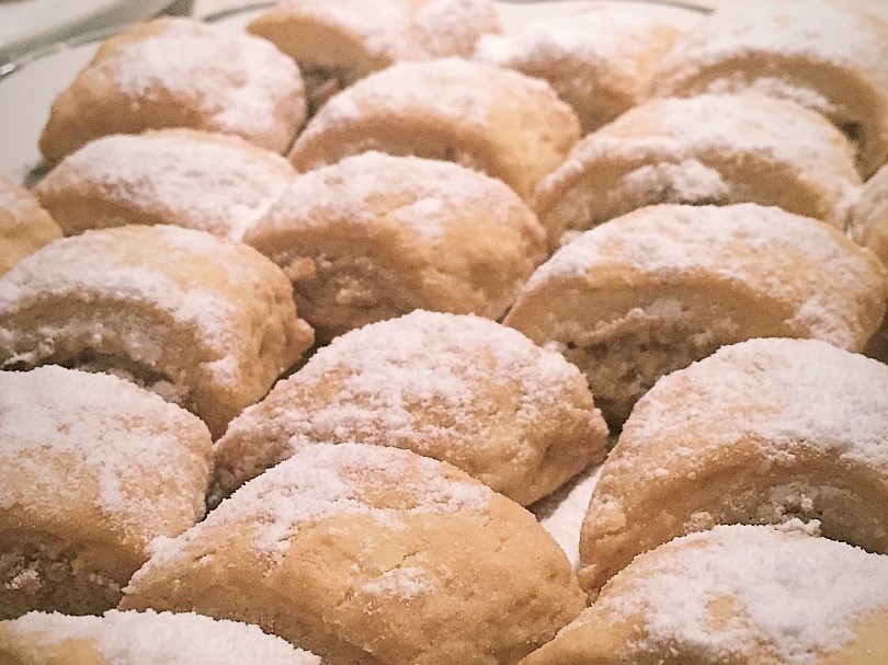 Turkish Cookies with Tahini and Walnuts