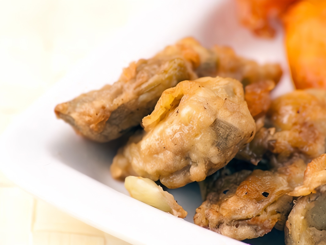Tempura Oysters with Peanut Oil