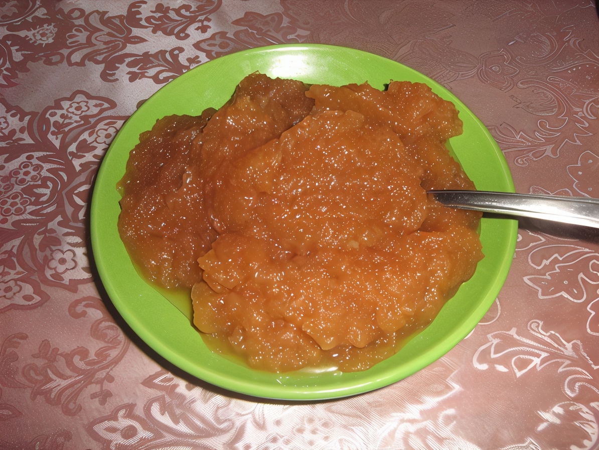 Apple Jam with Lemon Juice and Mint