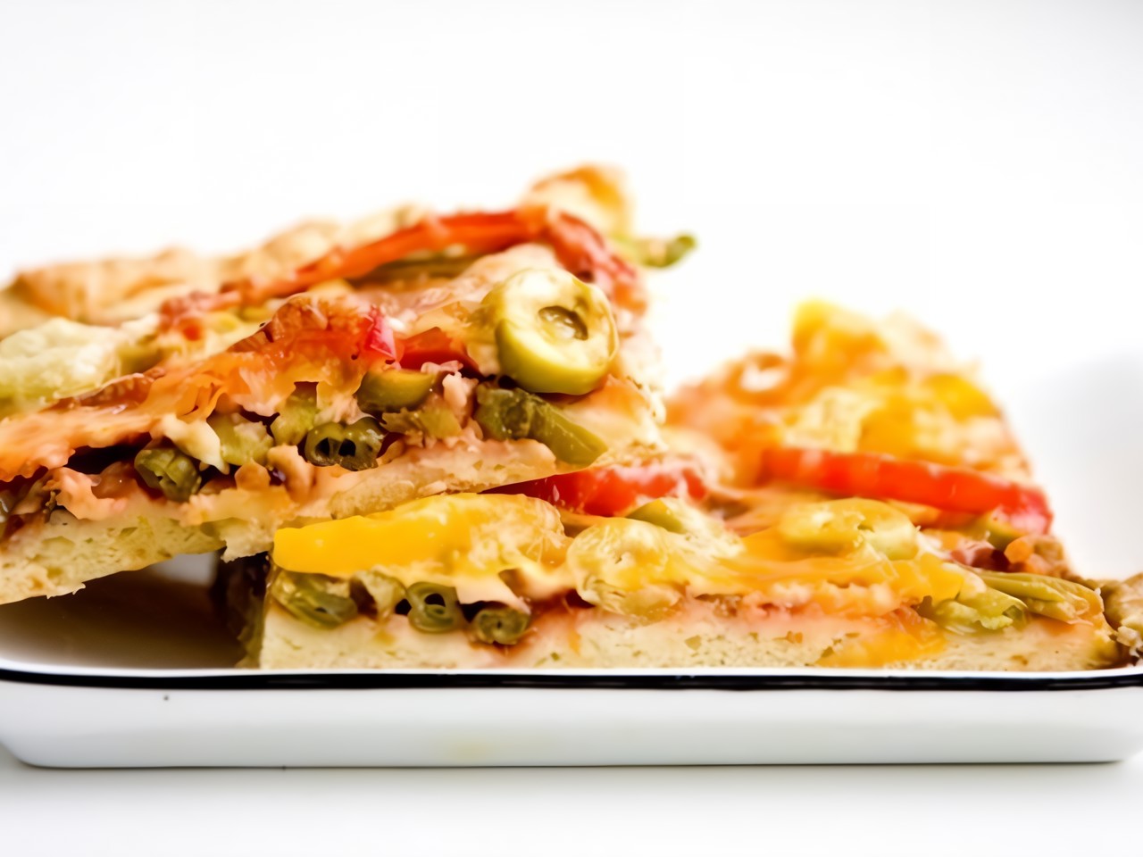 Vegetarian Pizza with Green Beans