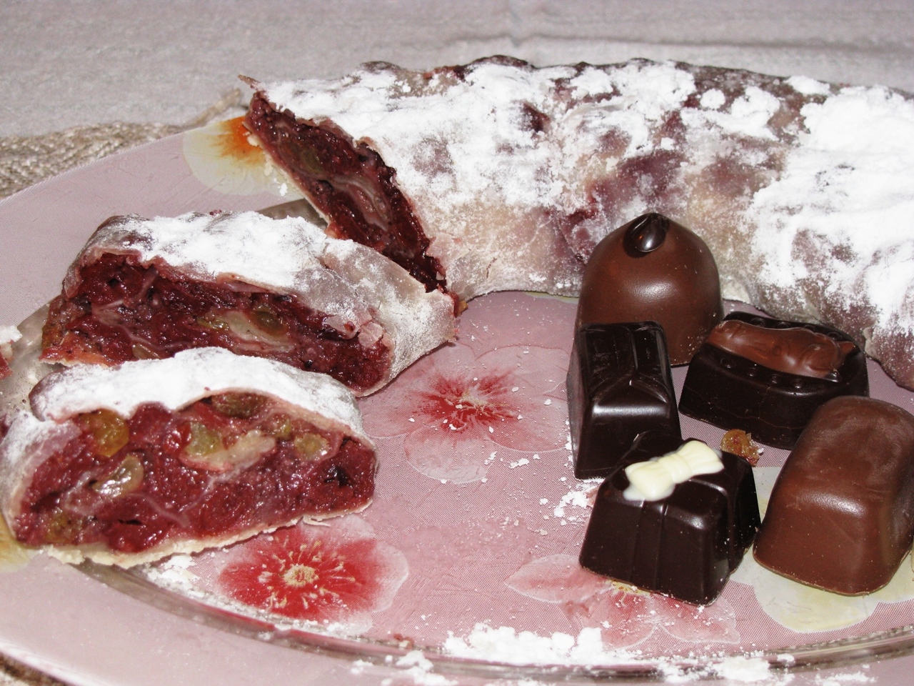 Cherry Strudel