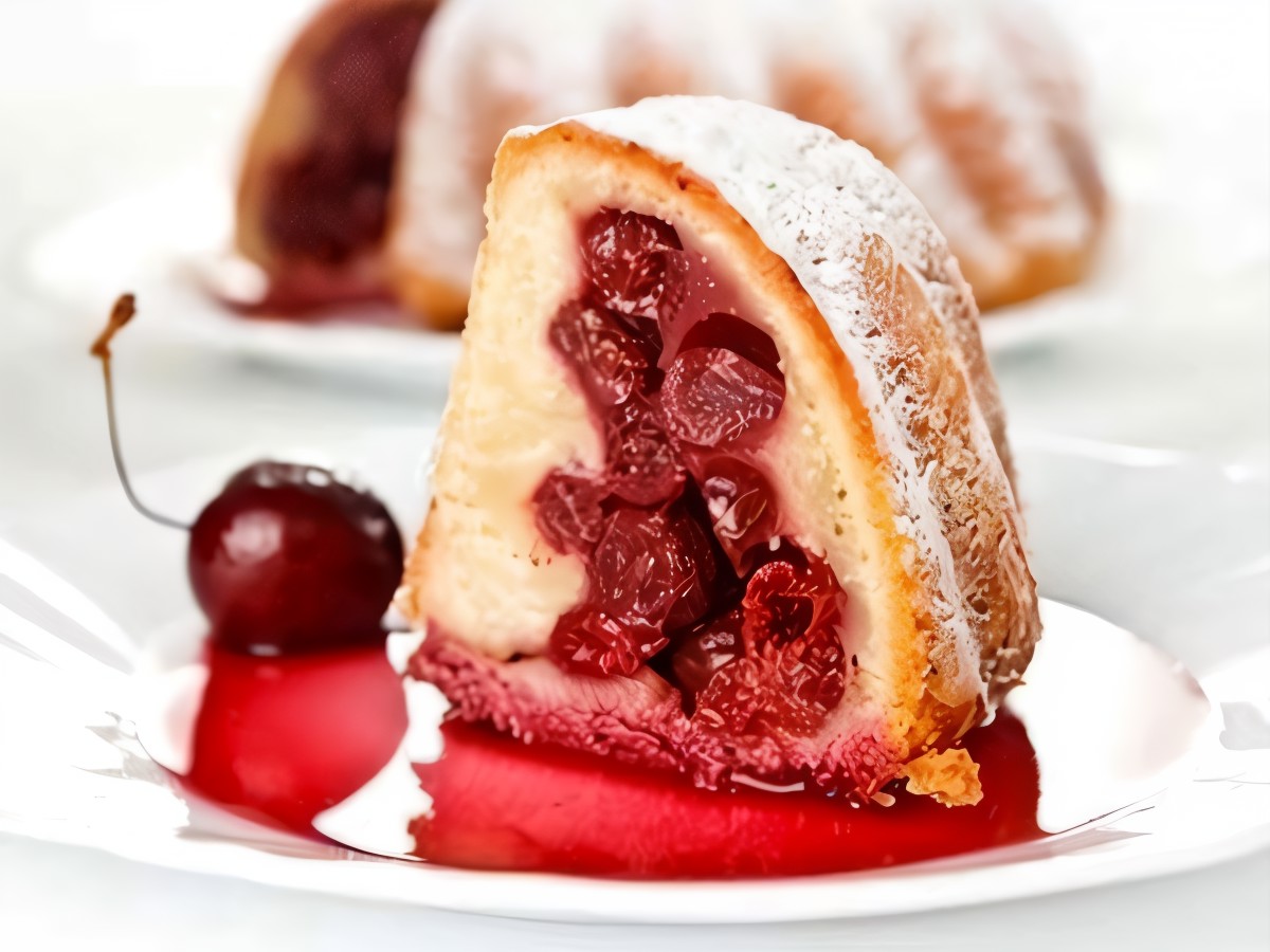 Cherry-Cottage Cheese Pie