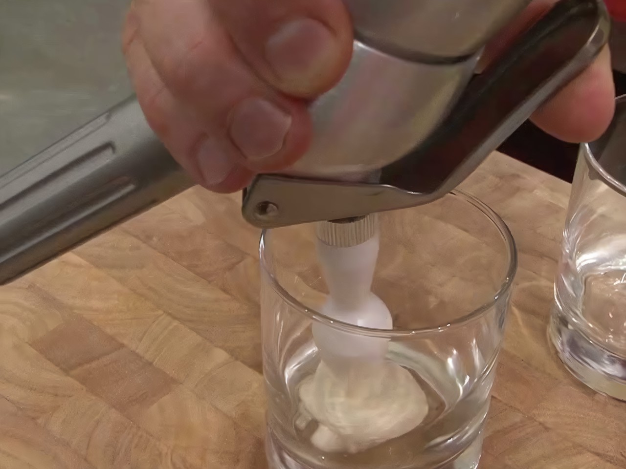 Whipped Hollandaise Sauce