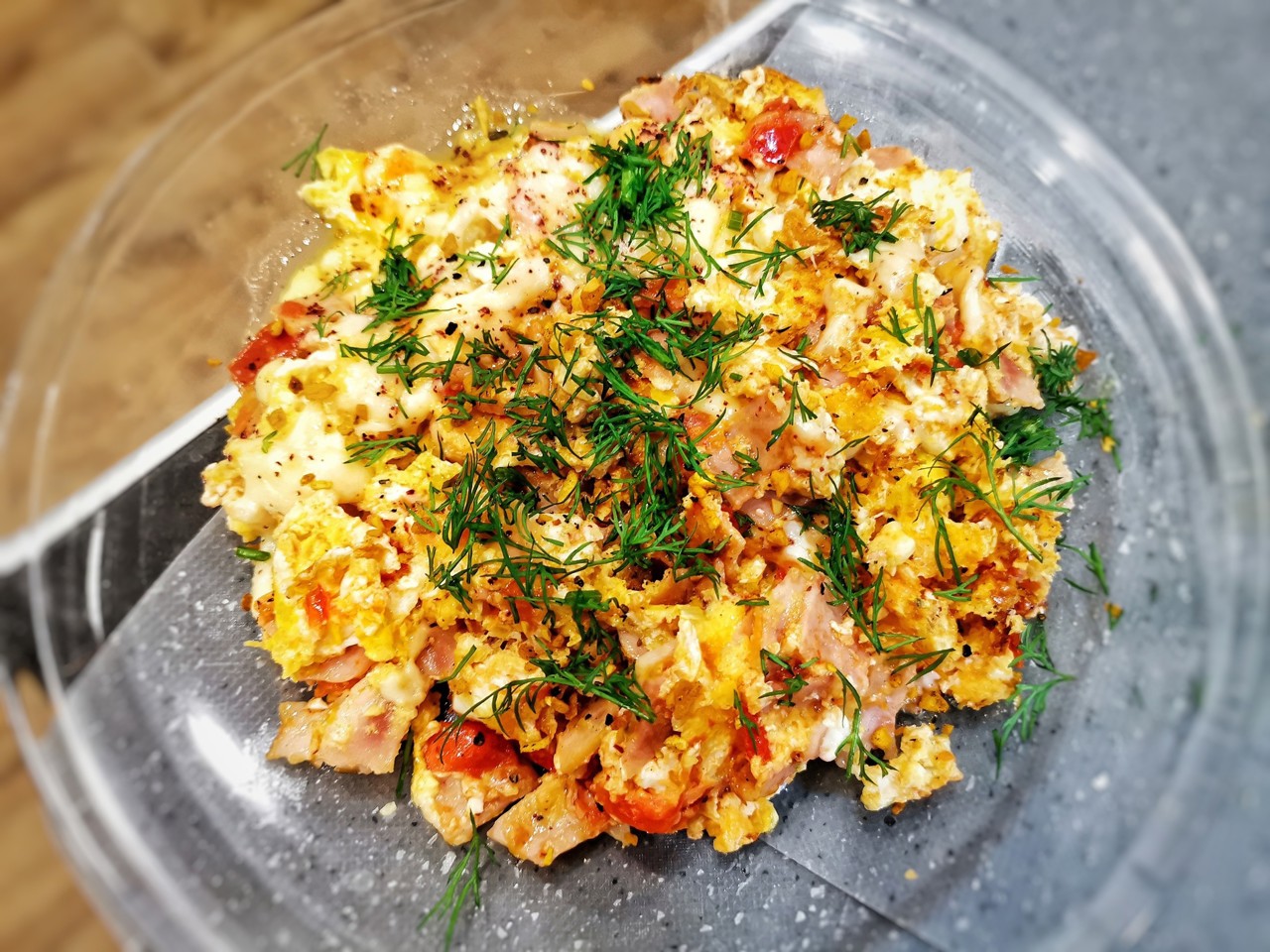 Fried Eggs with Sulguni Cheese