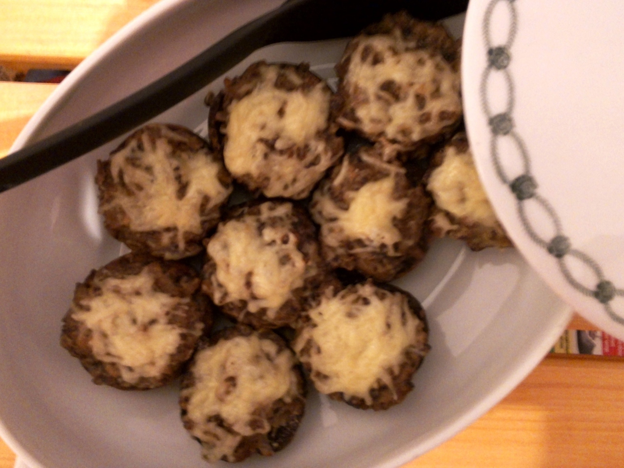Baked Mushrooms Stuffed with Chicken and Onions
